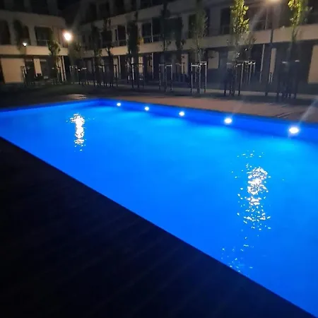 Z Prywatnym Tarasem Na Dachu I Widokiem Na Morze Apartman